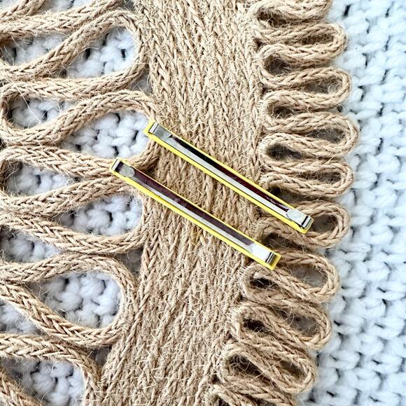 Vintage Goody USA Stay Tight Clip Hair Barrettes Bright Yellow Lot of 2 80s 90s - Picture 4 of 4